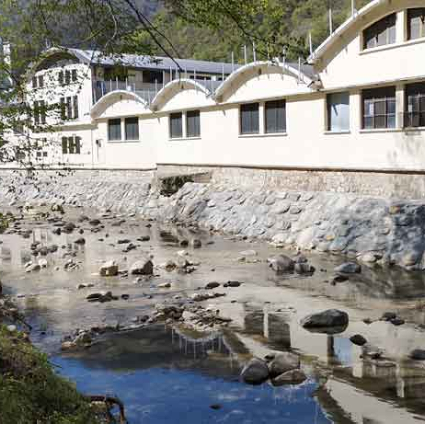 realizzazione scogliera in alveo fiume Mella frosio next -6